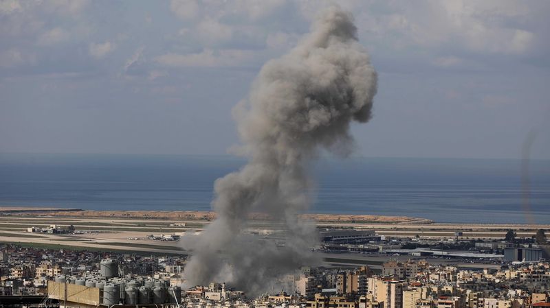 霍尔木兹困局下的航运保险变局:JWC除外区域调整与保费定价机制深度解析 股票财经